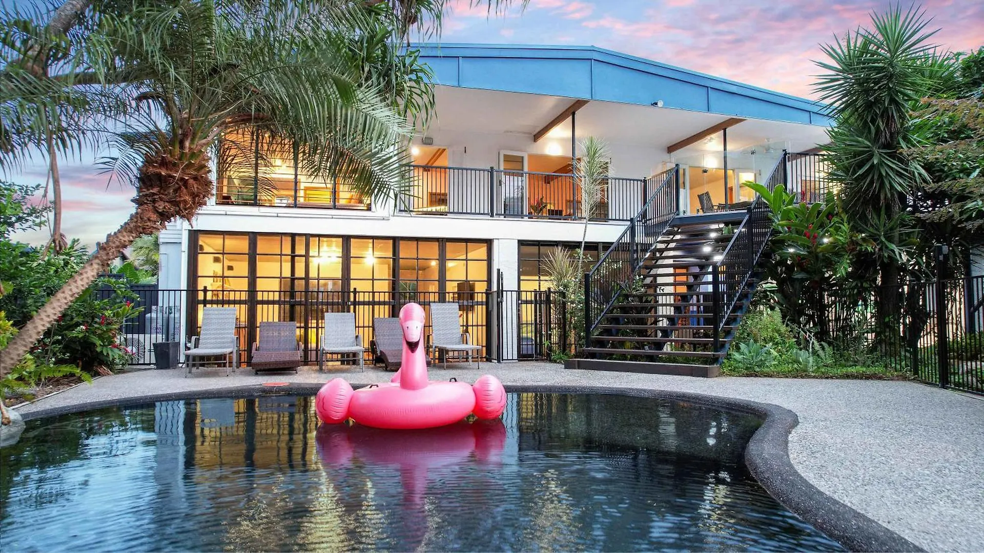 Tropical Grove Villa Palm Cove